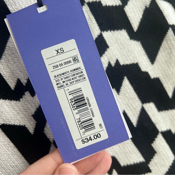 Future Collective Black and White front split maxi skirt size XS, NWT - Picture 6 of 12